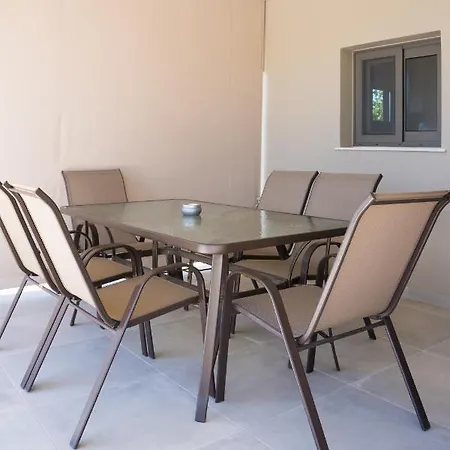 Villa Vrahinari Kunópetra